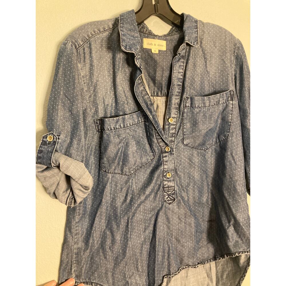 Cloth & Stone Anthropologie Button Down Denim Chambray Shirt Polkdots Sz M - Picture 5 of 9